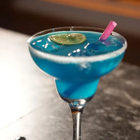 Blue Frozen Margarita kokteilis
